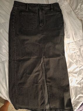 LOFT Black Denim Midi Skirt with Back Pockets